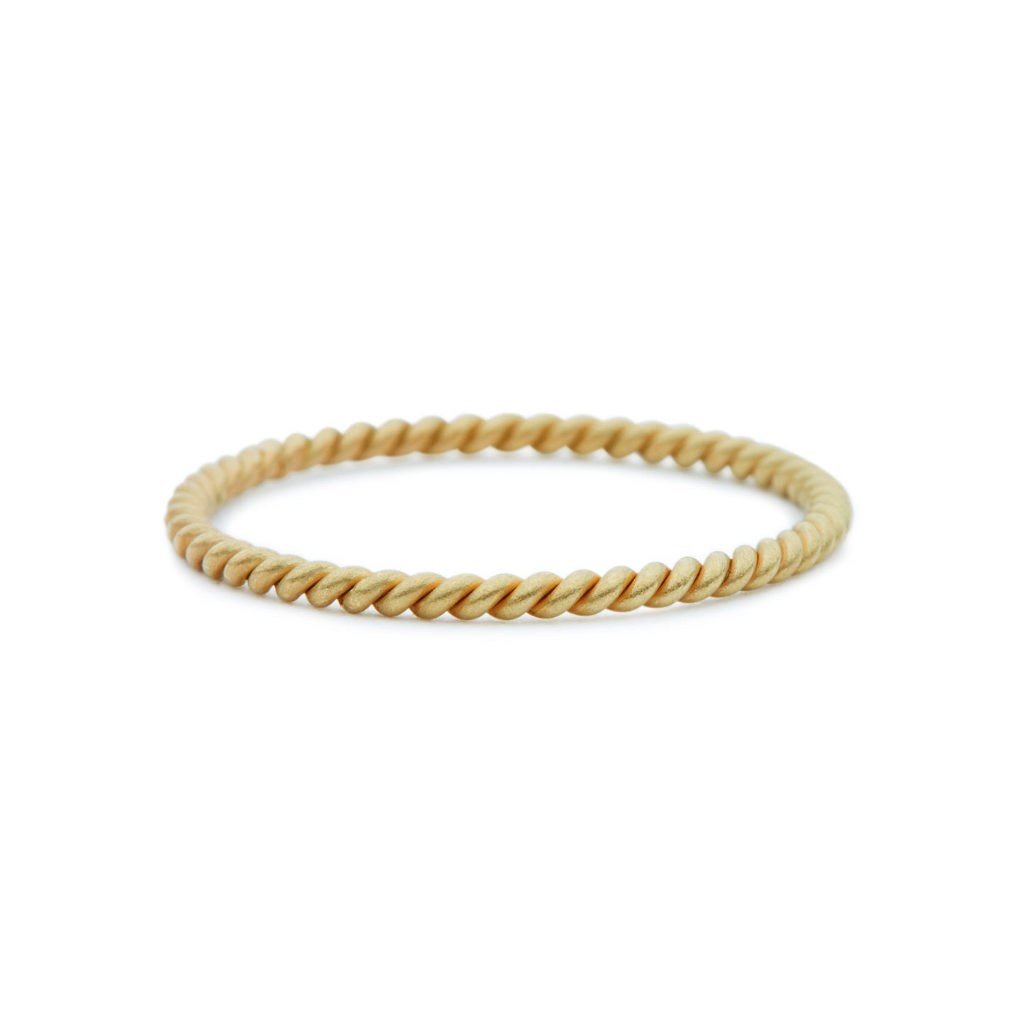 Effortlessly timeless, the Eternal Band in 18k yellow gold features a classic twisted cable design. Understated on its own and versatile enough to enhance any ring stack, this piece is a true forever favorite.