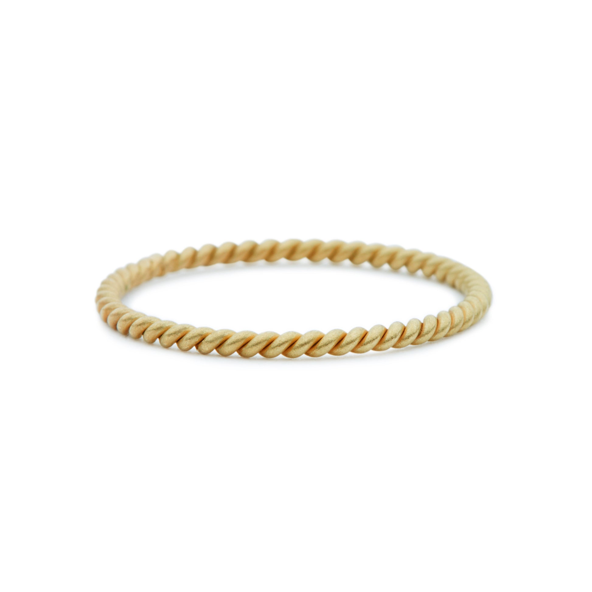 Effortlessly timeless, the Eternal Band in 18k yellow gold features a classic twisted cable design. Understated on its own and versatile enough to enhance any ring stack, this piece is a true forever favorite.